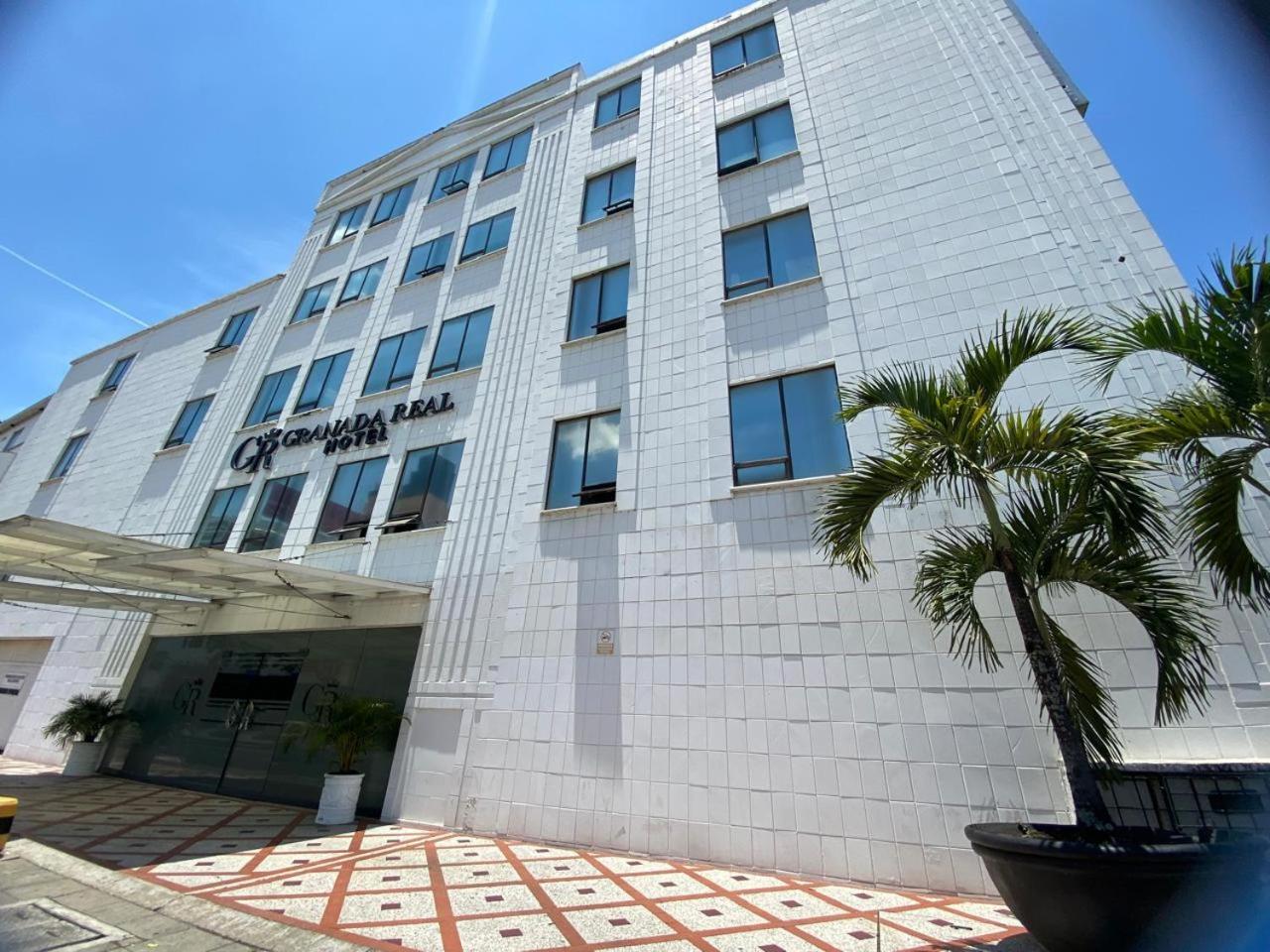 Tama Hotel Granada Real Cali Esterno foto
